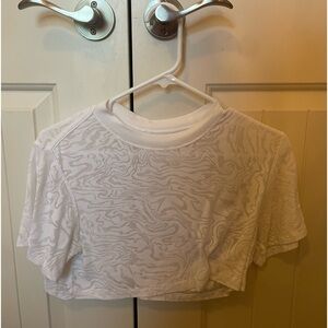Lulu top size 2!